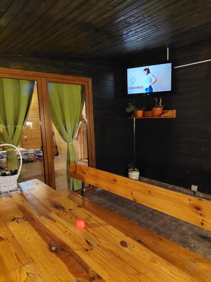 Cabana Oprisor Окна Сибиулуй Екстериор снимка
